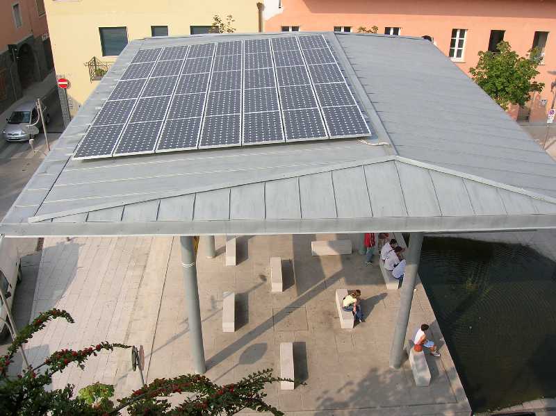 Immagine dell'impianto fotovoltaico di Piazza Diaz